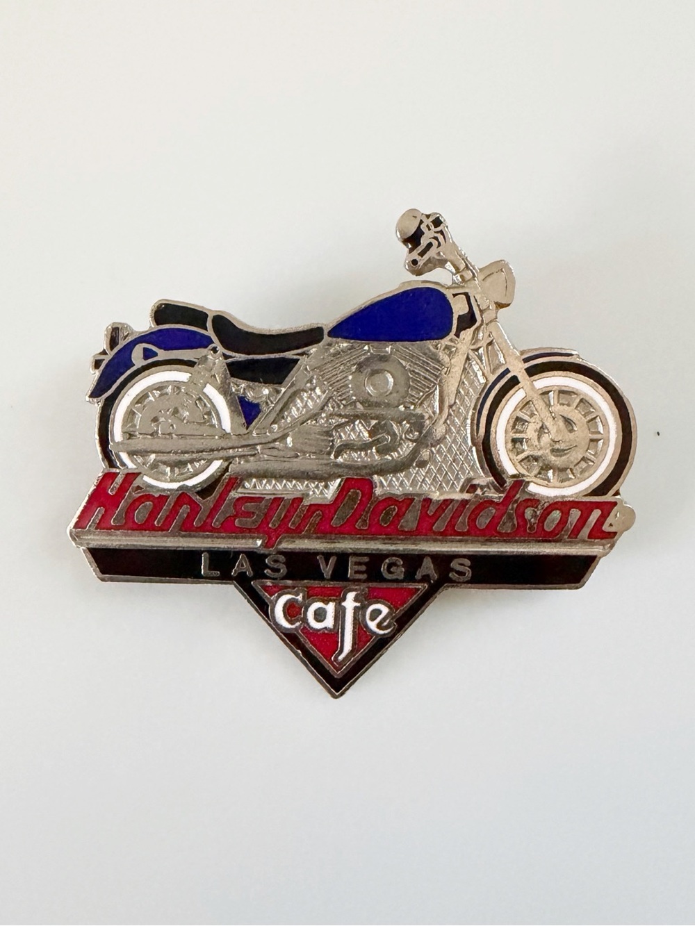 Vintage 1997 Harley Davidson Motorcycle Las Vegas Cafe Brooch Pin